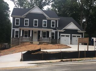 7920 Shreve Rd, Falls Church, VA 22043