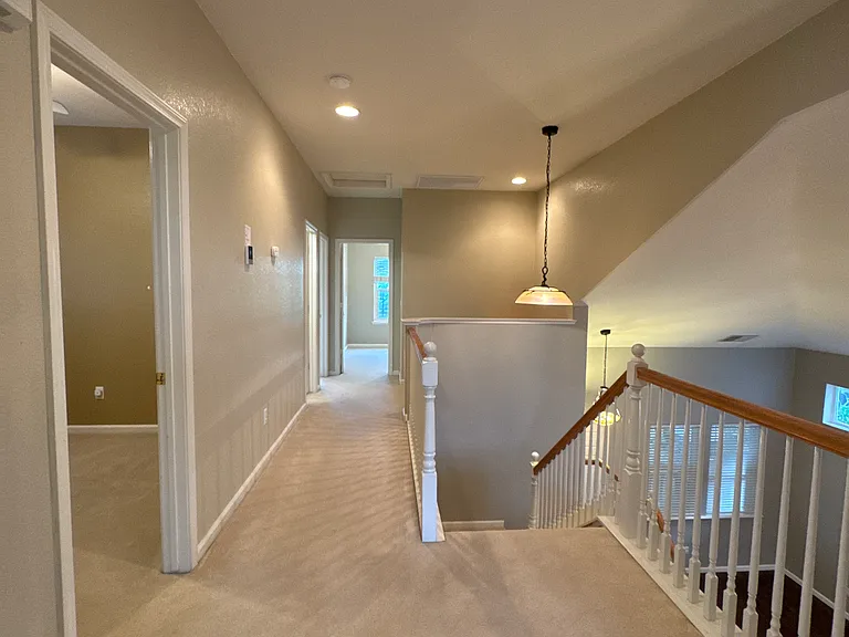 Raymar Way — Photo 14