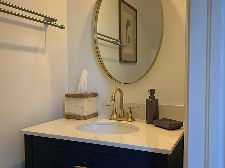 364 Prestwick Cir #4 — Photo 17