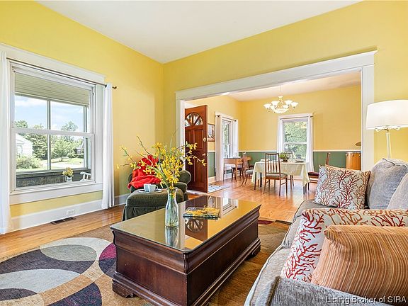 2nd image of 1101 Burton Avenue