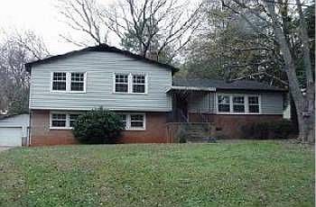 1st image of 215 Morningside Dr