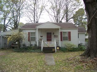 813 Robertson St, Brookhaven, MS 39601