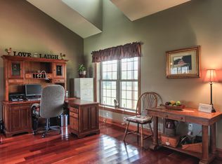 1421 Kbs Rd, Spring Grove, PA 17362