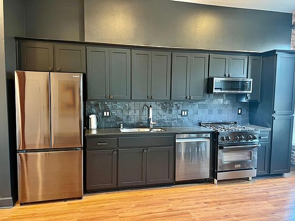 5th image of 253 S Broadway St #405