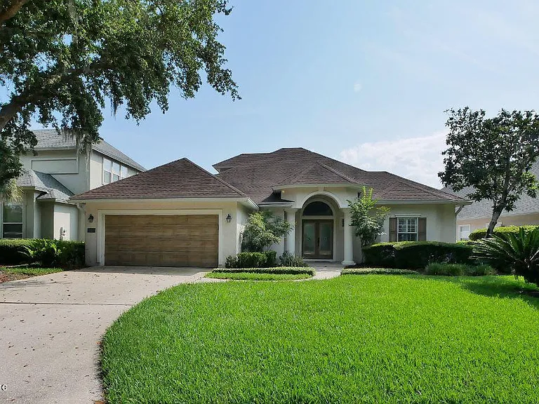141 Deer Cove Dr — Photo 1