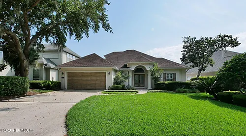 141 Deer Cove Dr Photo 1