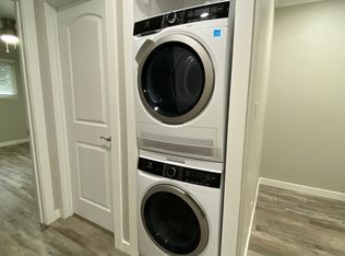 Rosa Real Apartments, Santa Clara, CA 95051