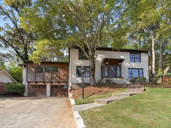 620 Bienville Ln, Birmingham, AL 35213