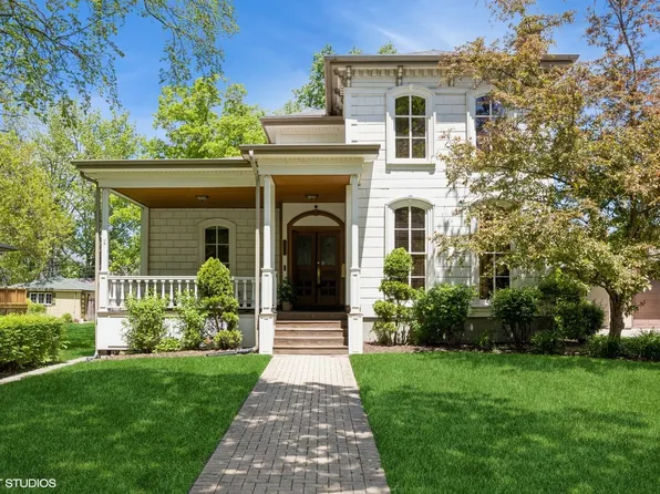 1016 Erie St, Oak Park, IL 60302