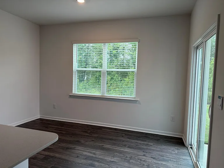 228 Chapel St — Photo 23