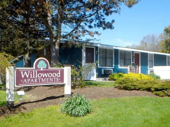 Willowood, 201 E Edgewood Blvd #225-B, Lansing, MI 48911