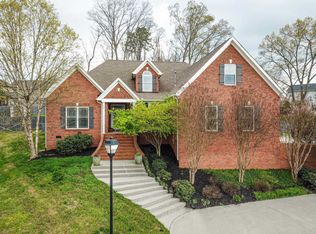 10300 Eagle Spring Ln, Knoxville, TN 37932