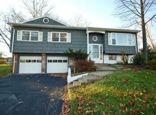 5 Birchwood Ter, Fanwood, NJ 07023