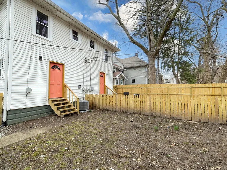 2319 Coyner Ave — Photo 18