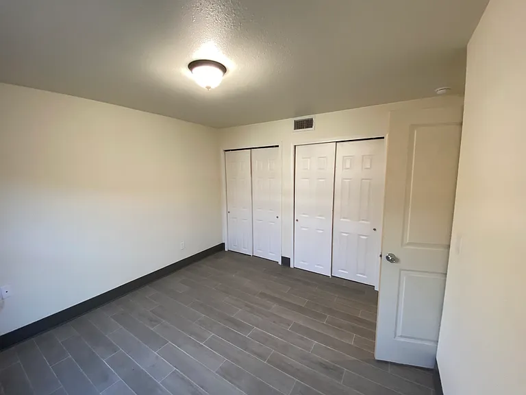 107 Linden St #3C — Photo 7
