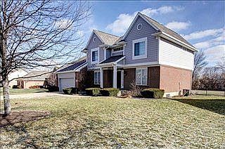 2nd image of 786 Autumn Leaf Dr
