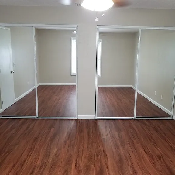 Steeple Club Apartments — Photo 30