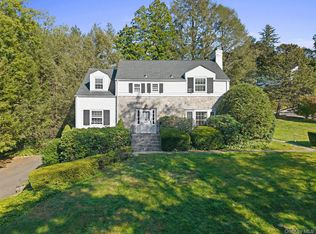 1 Windsor Ln, Scarsdale, NY 10583