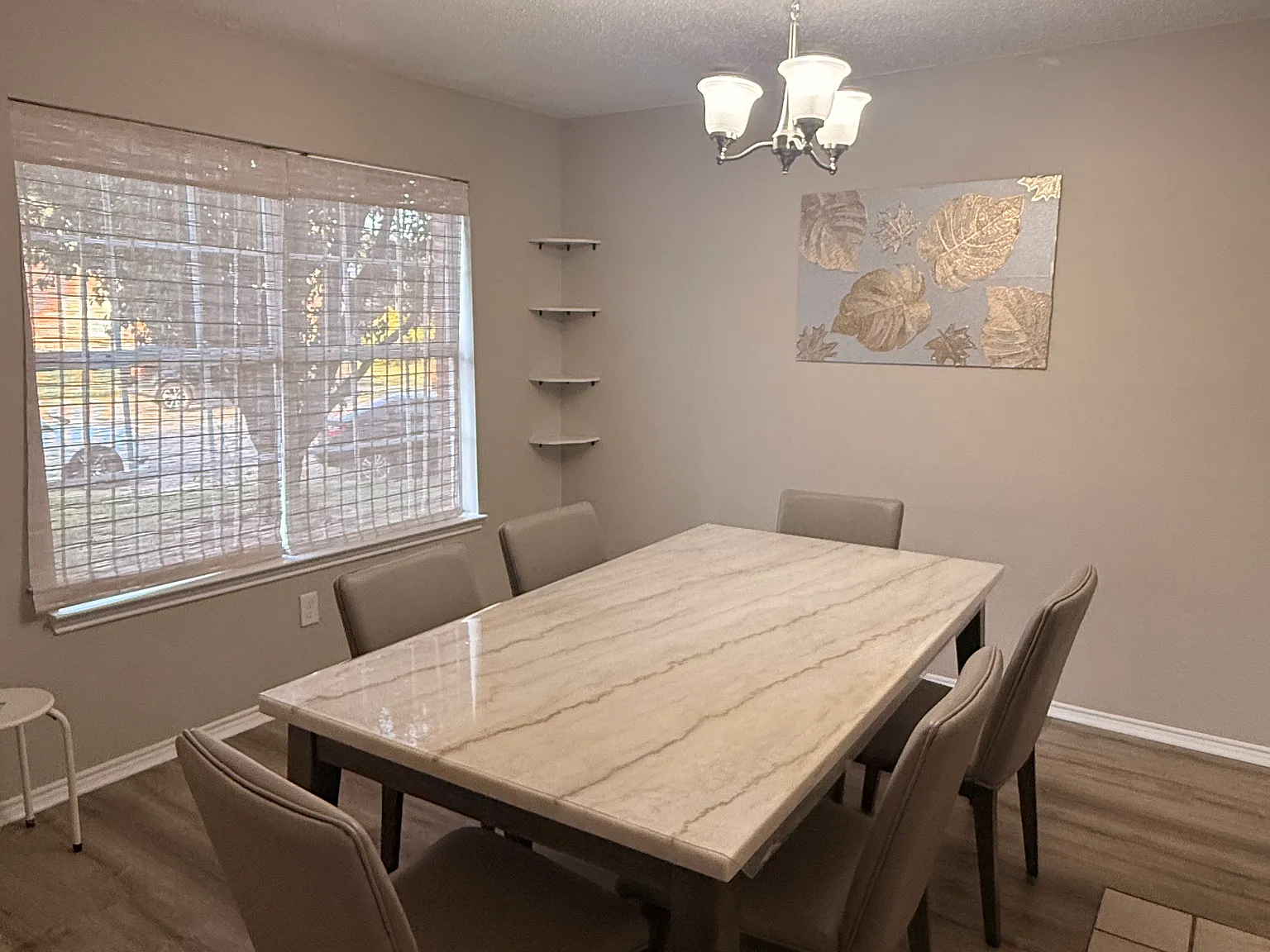 3 bed, 2.5 bath, 2035 sqft, $2,499 — Photo 4