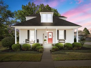 102 E Maple St, Wentzville, MO