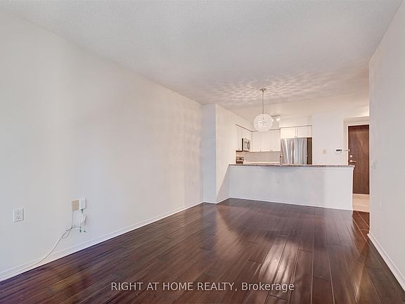 5th image of 388 Bloor St E #507