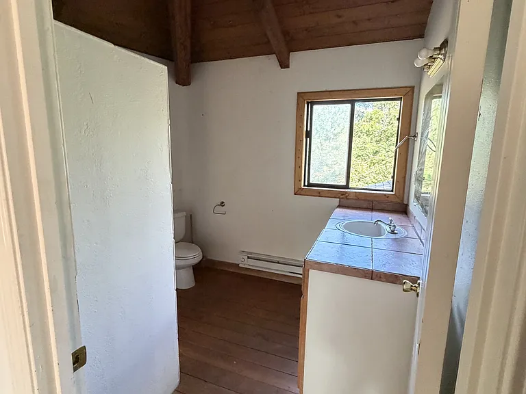 5919 Evergreen Ln — Photo 10