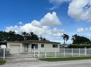 7761 SW 34th Ter, Miami, FL 33155