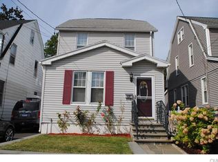 633 Bishop Ave, Bridgeport, CT 06610
