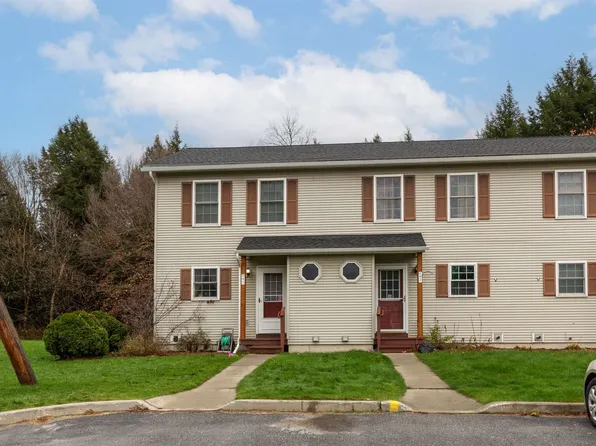 42 Colonial Road #101, Fairfax, VT 05454