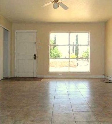 4th image of 5815 Snark Ln
