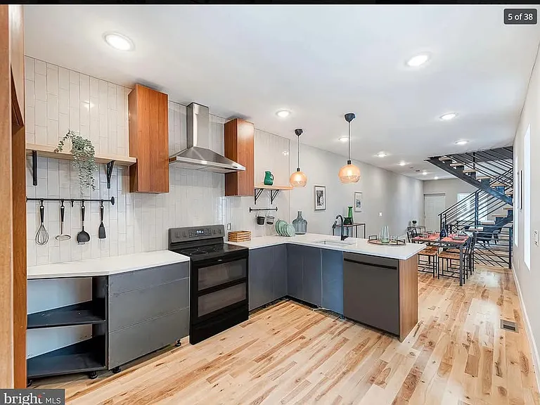 3012 W Oxford St #2F — Photo 4