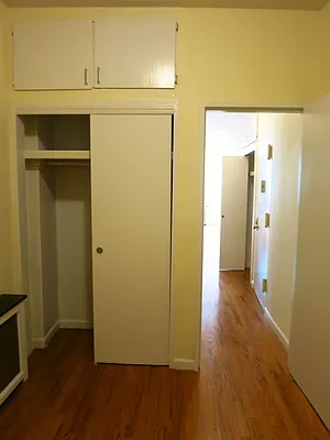 Rented by City & Suburban | media 21
