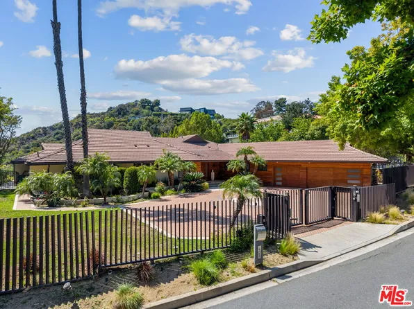 405 Evelyn Pl, Beverly Hills, CA 90210