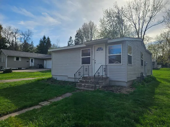 635 Park Ave, New Richmond, WI 54017