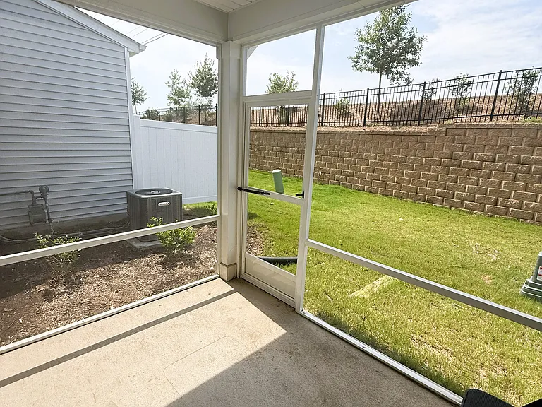 1115 Aberleigh Ln — Photo 22