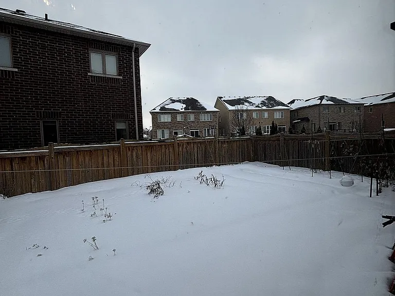 276 The Bridle Walk — Photo 28