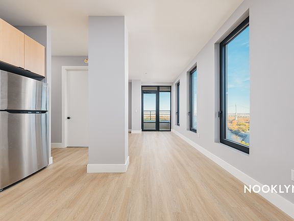 3rd image of 26-25 4th St #910