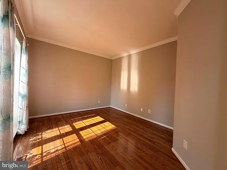 10214 Moss Tower Pl — Photo 16