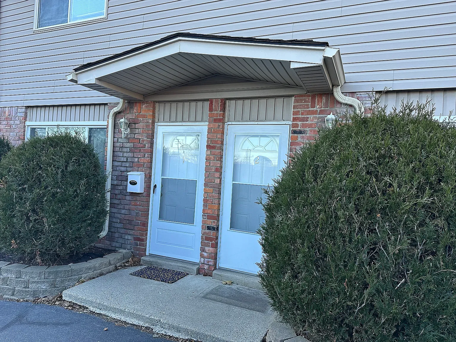 266 W Forteen Mile Rd — Photo 2