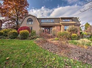 165 Pleasantview Dr, Mcmurray, PA