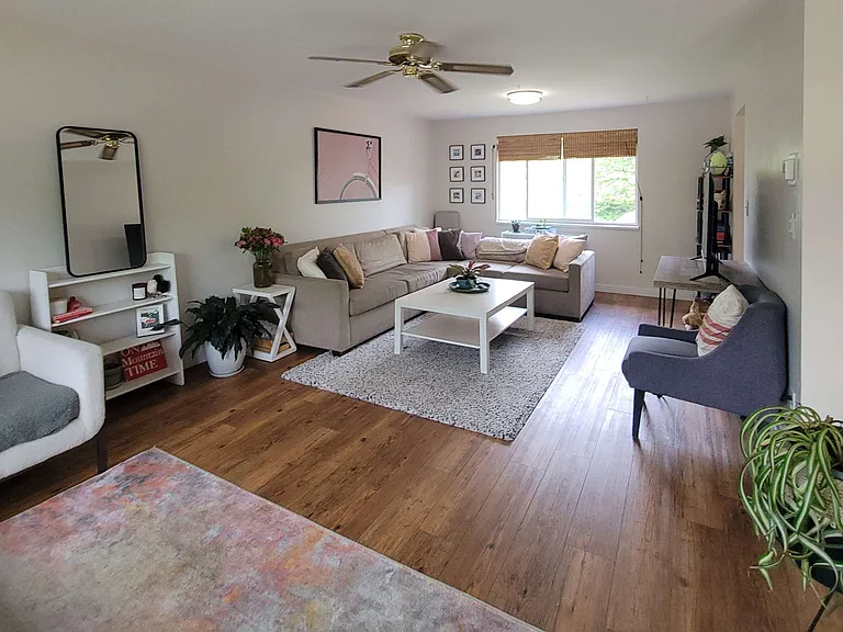 4130 Gilpin Dr — Photo 1