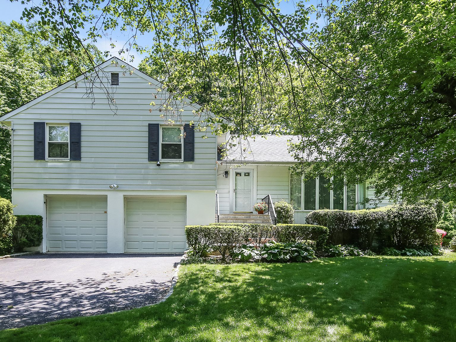 255 Victory Blvd, New Rochelle, NY 10804 Zillow