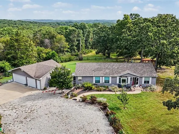264 Saint Louis Inn Rd, Saint Clair, MO 63077