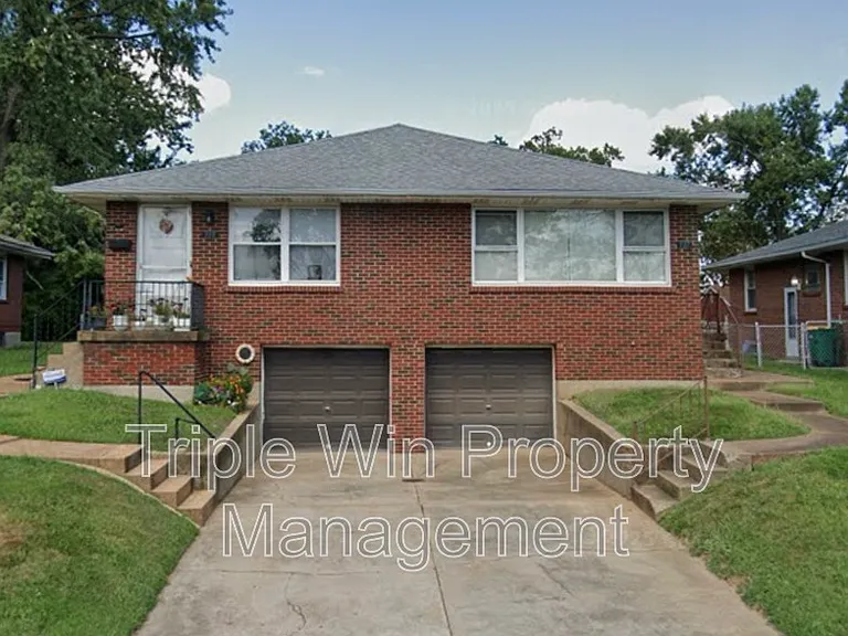 937 Chain Of Rocks Dr — Photo 1
