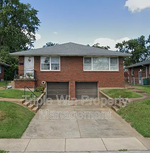 937 Chain Of Rocks Dr Photo 1