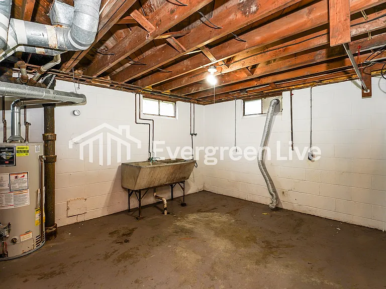 123 E Rosewood Ave — Photo 12