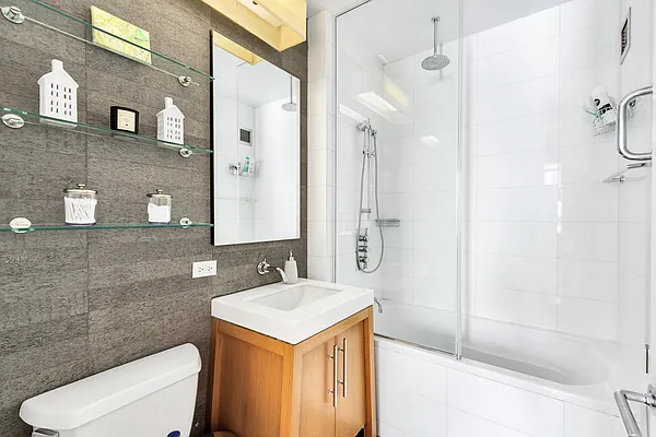 Sold by Corcoran | media 6