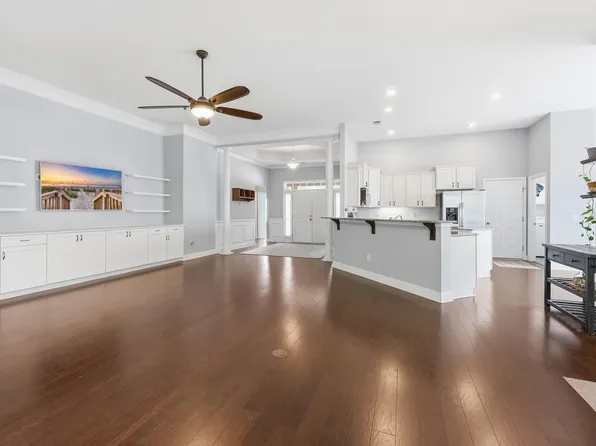 162 Summerlight Dr., Murrells Inlet, SC 29576