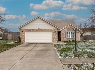 107 Deubner Dr, Englewood, OH 45322