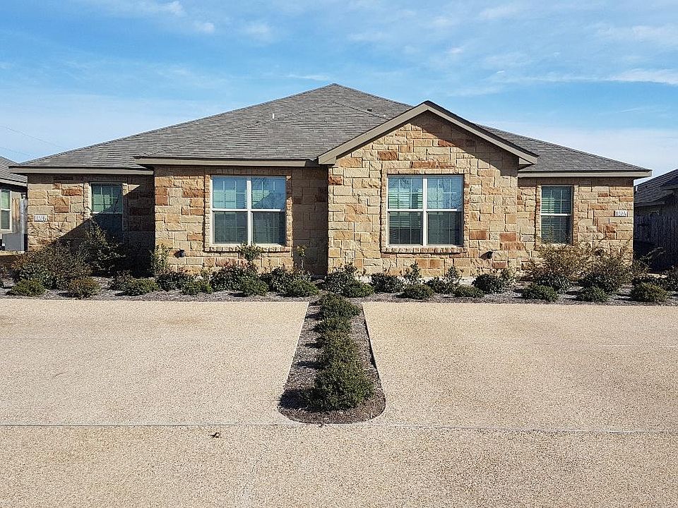 1st image of 1120 Ferrara Cir Unit A